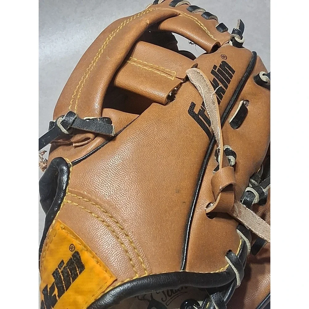 Baseball GLOVE by Franklin Field Master 4609  9 1/2